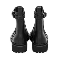 Vee Black Leather F26