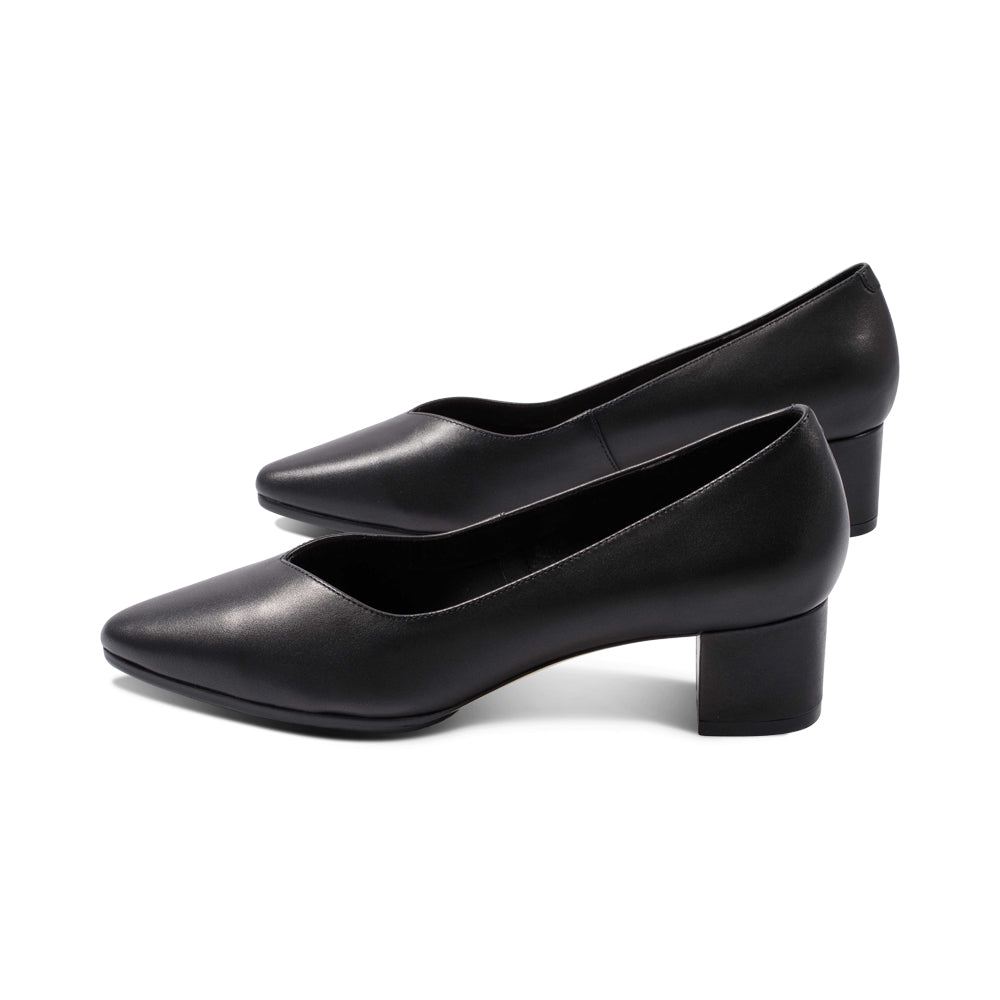 Witty Black Leather S25