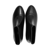 Wren Black Leather F26