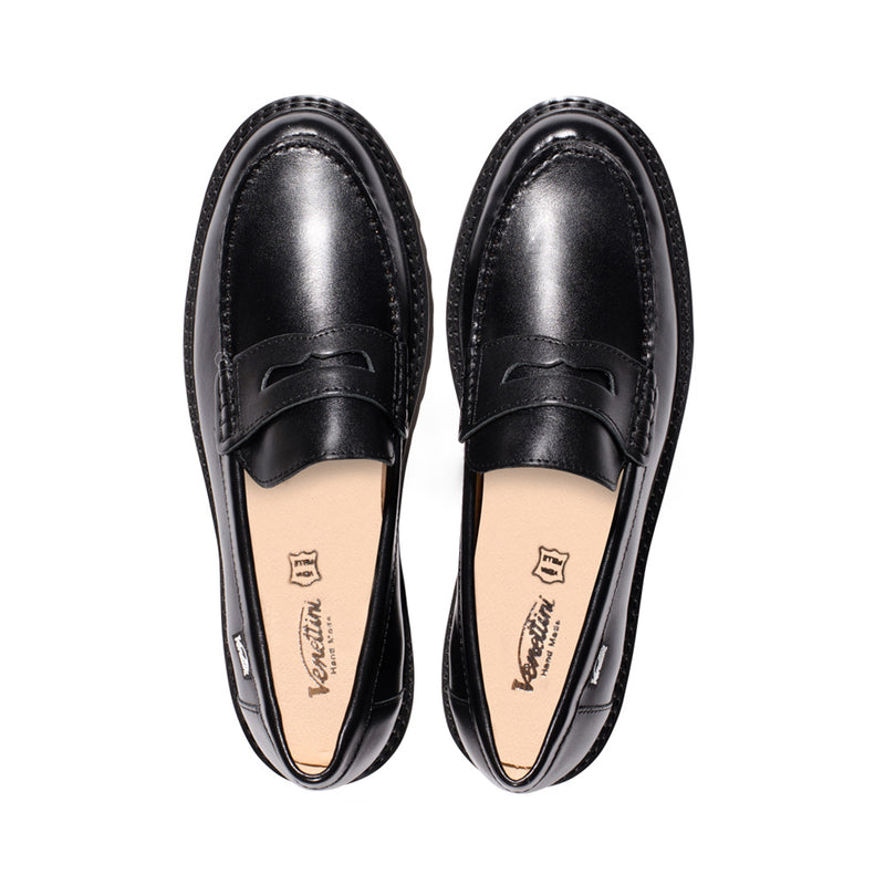 London6 Black Leather F23