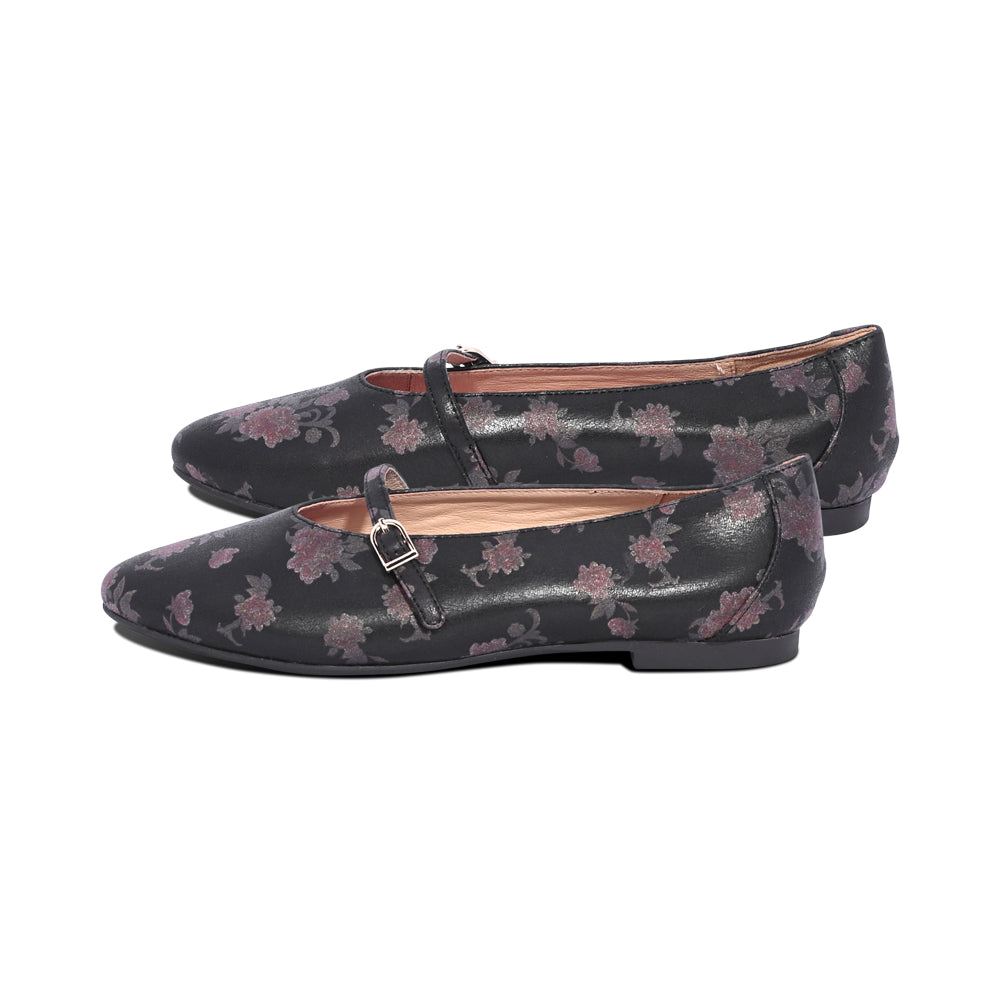 Zick Black / Wine Flowers F26