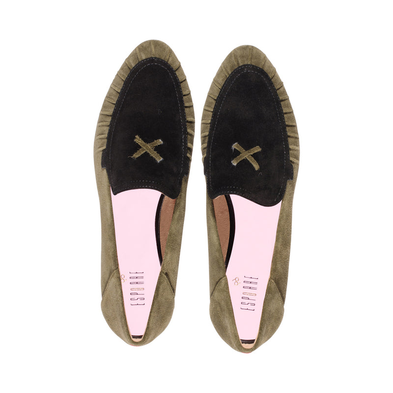 Martha Olive / Black F23