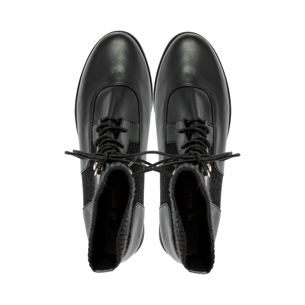 Mody Black Leather PreOrder F26