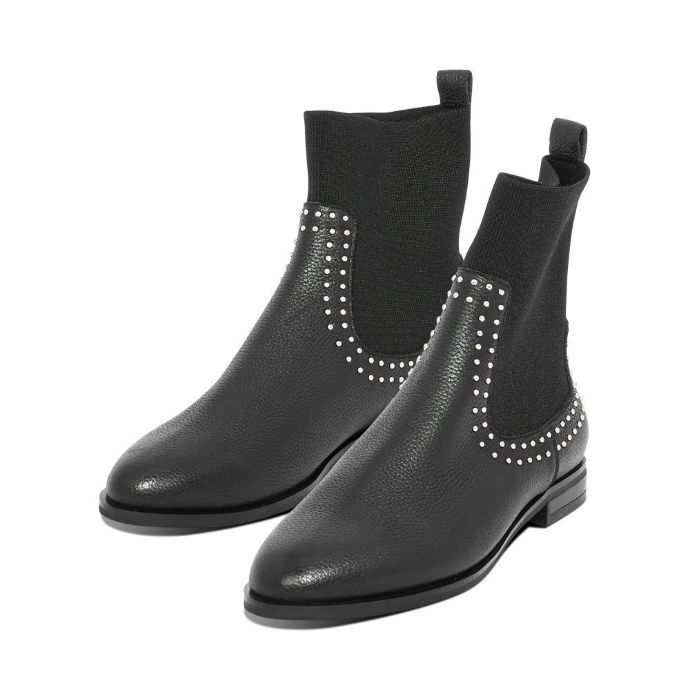 Passerby Black Grainy Leather F26