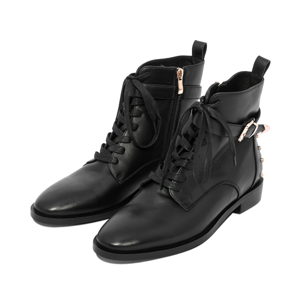 Sivee Black Leather PreOrder F26